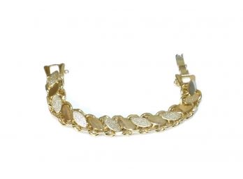 Heavy Gold Tone Costume Jewelry Link Bracelet