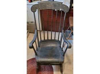 Comfortable & Vintage Rocking Chair With Stenciled Harvest Crest Rail