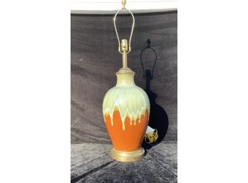 Ceramic Vase Form Table Lamp