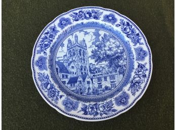 Vintage Blue And White 10' Wedgewood College Plate. Yale University. Wrexham Tower, Memorial Quadrangle 1920.