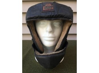 Estate Fresh Vintage 1930s1940s MacGregor Gold Smith G462 Black Leather Boxing Head Gear. Made In U.S.A.