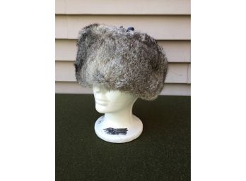 Estate Fresh Russian Fur Hat. Quilted Lining. In Excellent Condtion. Size Small To Medium.