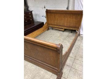 Solid Wood Queen Size Sleigh Bed