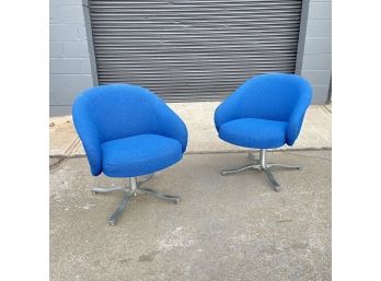 Mid Century Harter Focus Group Swiveling Chairs