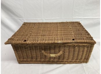 Large Wicker Basket With Lid - Handle With Tape