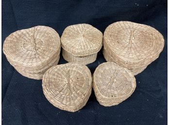Nesting Heart Baskets