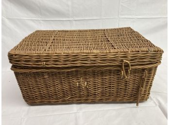 Wicker Basket With Lid - No Handle