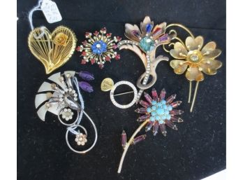 Large Collection Of 7 Vintage Pins