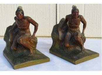 American Indian Braves Scouting For The Enemy Or Hunting - Cast Metal Bookends Nice Original Colors