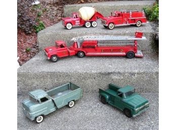 Lot Of 5 Different Structo & Tonka 1950's-60's Era Pressed Steel Trucks - Fire Trucks, Cement Mix, Pickups Etc
