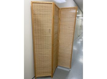 Lightweight Room Divider In Bamboo - Good Condition  - Three Panels - 17' X 72'