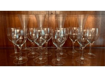 Set Of 12 Wine Glasses And 4 Champagne Flutes