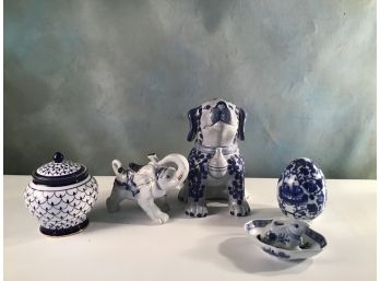 Blue And White Dcor Lot
