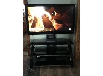 Samsung HDTV Flat Panel With Stand!