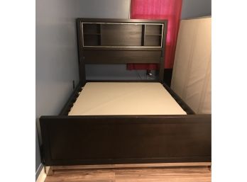 Wiley Expresso Color Full Size Bed ( 1 Of 2 Listed Separately In This Auction)