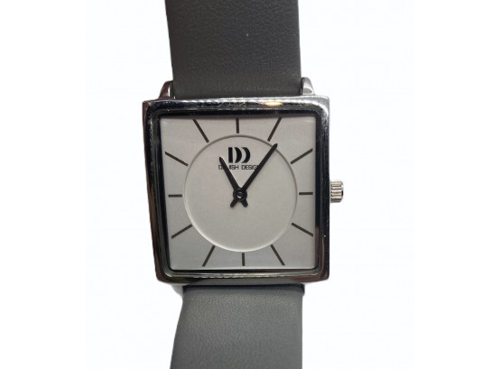 Vintage Danish Design Ladies Quartz Watch Serial No. IV14Q1058