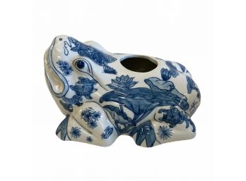 10' Blue & White Ceramic Frog Planter