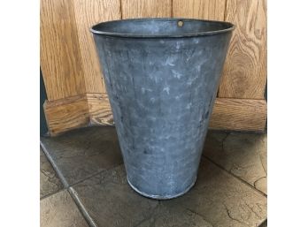 Galvanized Metal Bucket With Hole For Hanging