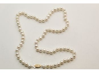 14k Gold Clasp Pearl Necklace