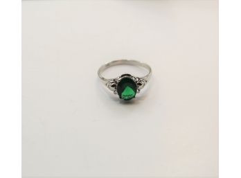 Sterling Silver Green Glass Ring