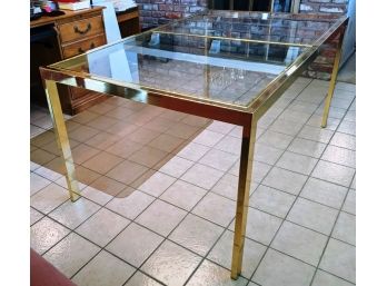 Contemporary Glass Dining Room Table With Two Additional Leaves