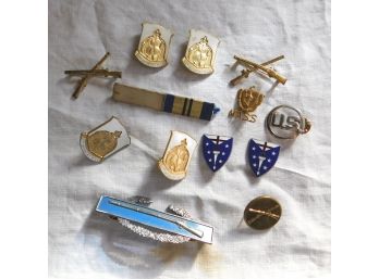 THIRTEEN Pieces Of Vintage Military Jewelry