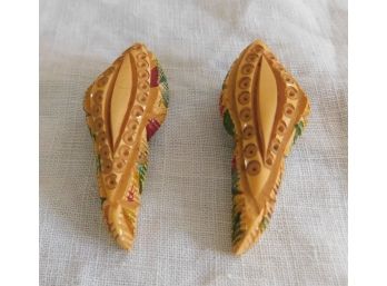 Unique Vintage Clip Earrings, Hard Plastic Or Bakelite?