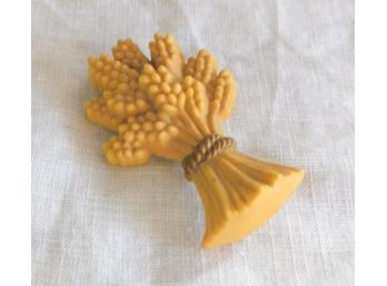 Yellow Hard Plastic (Bakelite?) Sheaf Of Wheat Pin