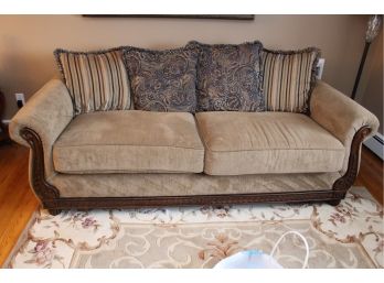 Beautiful Sofa By United Furniture Industries
