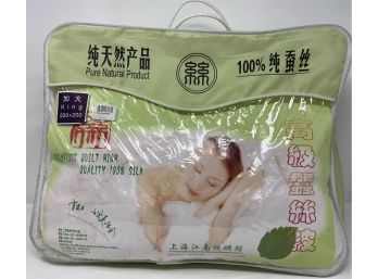 100 Percent Silk Comforter, King 220 X 200