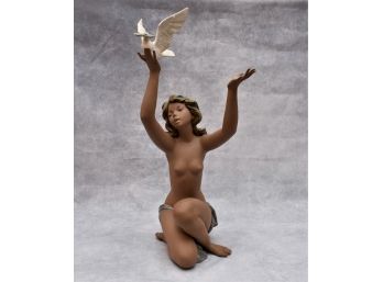 Lladro 'Ofrenda De Paz' Figurine No 3.559