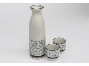 Blue And White Sake Set