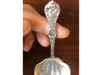 Antique Reed & Barton Sterling Silver Jam Spoon With A Scalloped Bowl & Pretty Floral Handle
