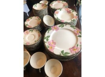 Franciscan Dessert Rose Pottery. Ten 7-Piece Place Settings. 69 Total Pieces (1 Cup Shy).hand Decorated. Calif