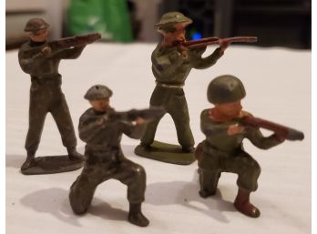 Lot Of 4 Antique Lead Toy Soldier Figurines. All Can Stand Up And Be Positioned Into Your Military Scenes