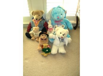 Lot Of Stuffed Bears
