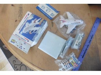 British Airways Airport Gift Set FPAPS64 PLane Bus Helicopter Acces. & Road Mat