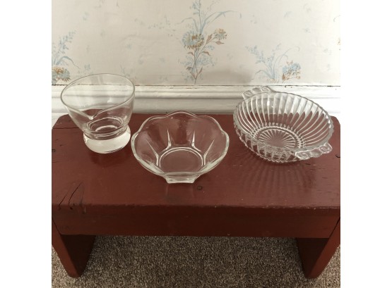 Set Of 3 Vintage Glass Dishes
