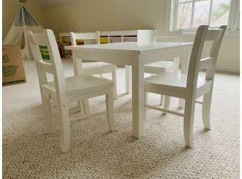 Pottery Barn Childs Table  With 4 Chairs