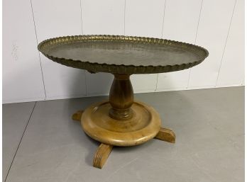Vintage Brass Round Tray Coffee Table.