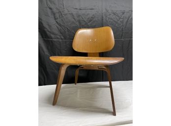 MCM  Eames Era 1950s Molded Plywood Chair