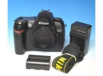 Nikon D70 6.1 Megapixel Digital SLR Camera Body