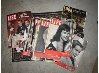 Vintage Life Magazines ~ 25 Magazines ~