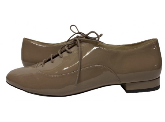 Nine West Patent Lace-Up Shoe, Size 10