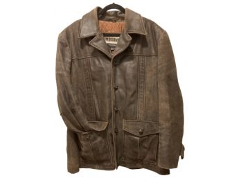 Mens Distressed Front Pocket Leather Coat, Size L