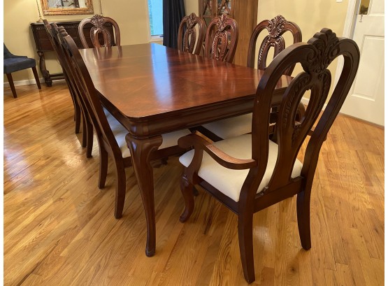 Reproduction 18th Century Chippendale Inspired Dining Table With 8 Chairs