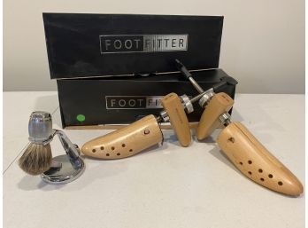 FootFitter Wooden Shoe Stretchers (M) And Horse Hair Shaving Brush