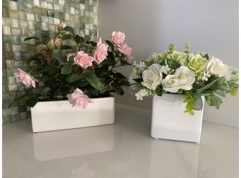 Set Of 2 Faux Flowers In Vases