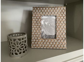 Set Of Decorative Ceramic Tumbler With Textured Wood Picture Frame