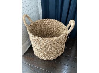 Pottery Barn New Woven Basket With Handle $129 Tag